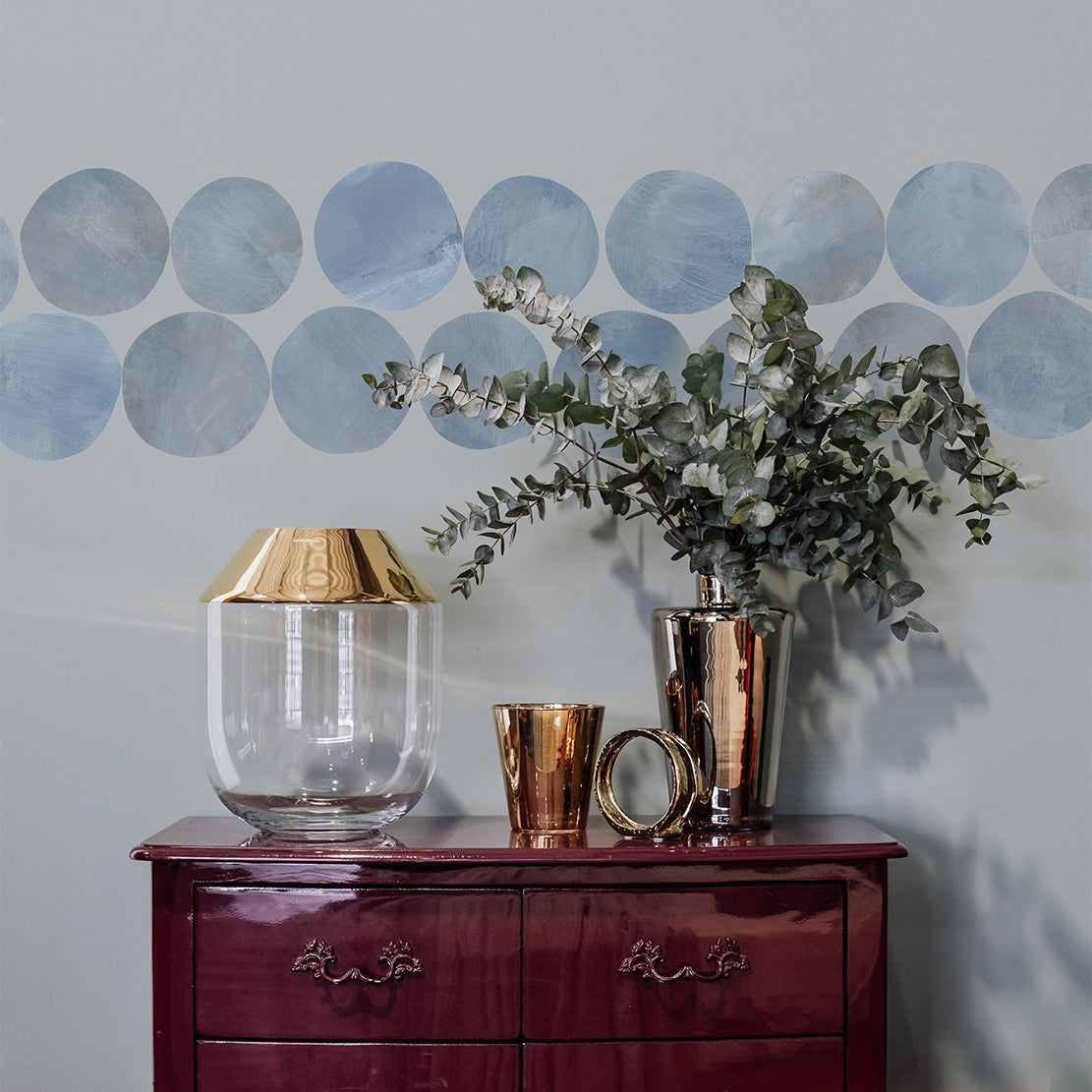BIG DOTS wall decals