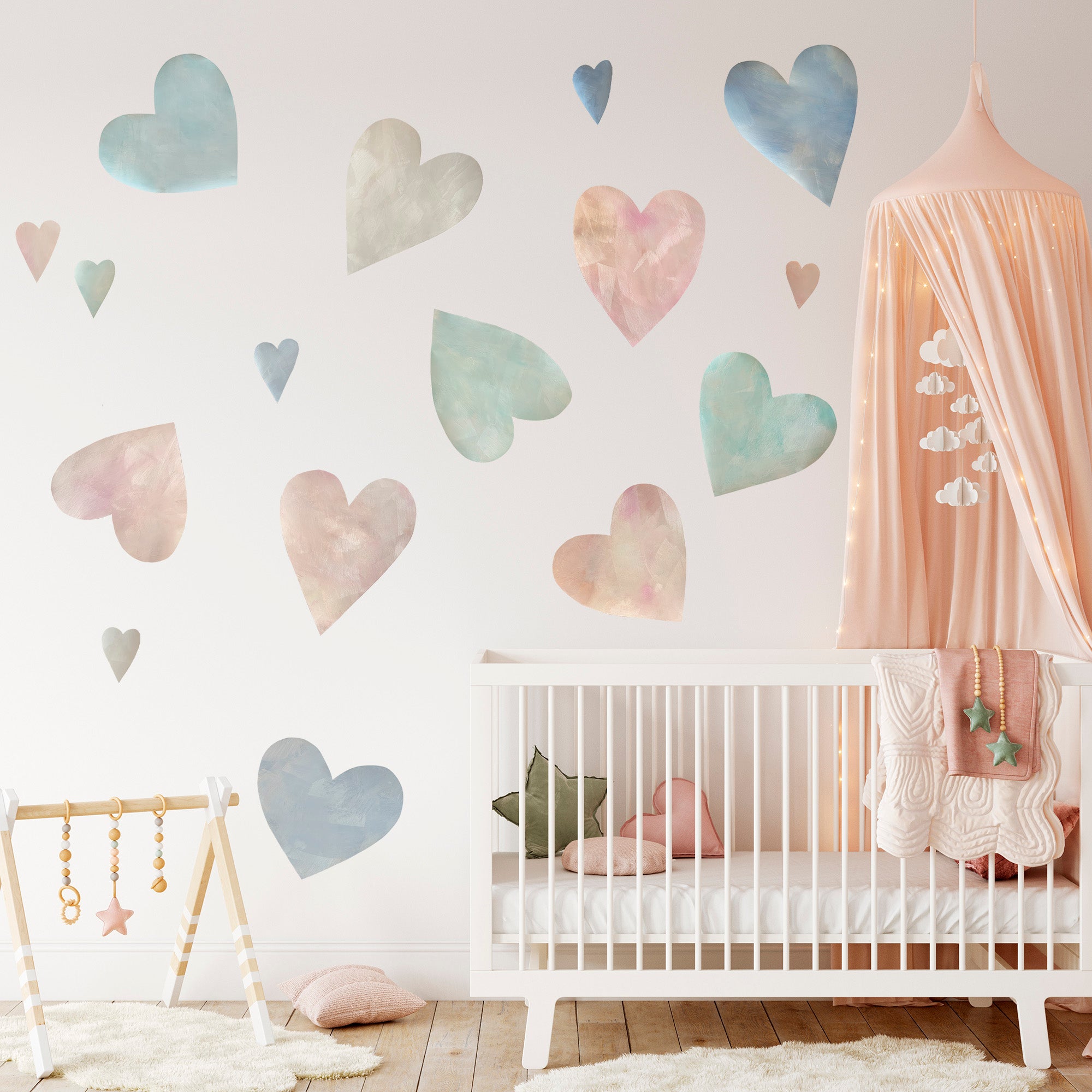 hjertetapet i babyværelse