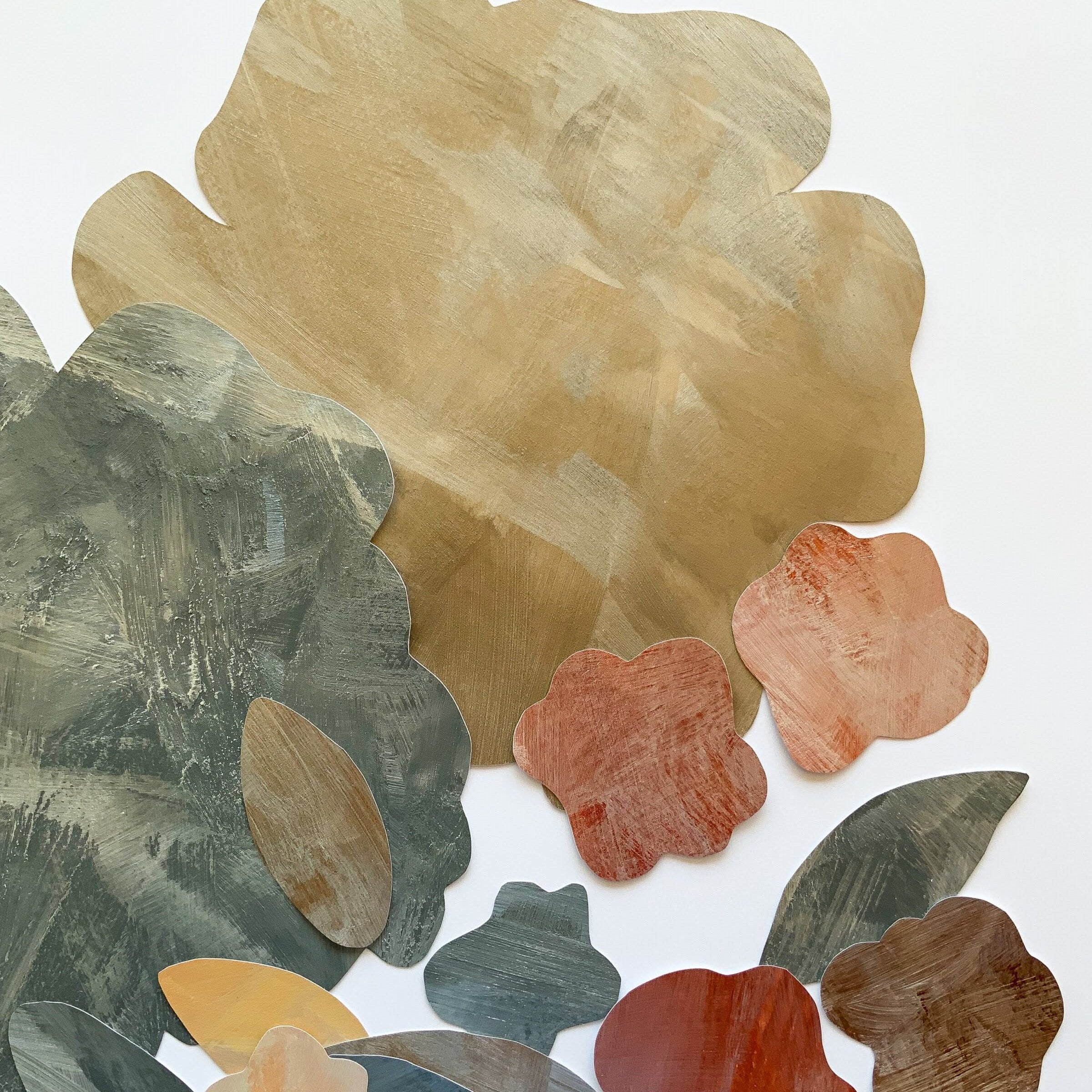 Prøver på håndmalet tapet