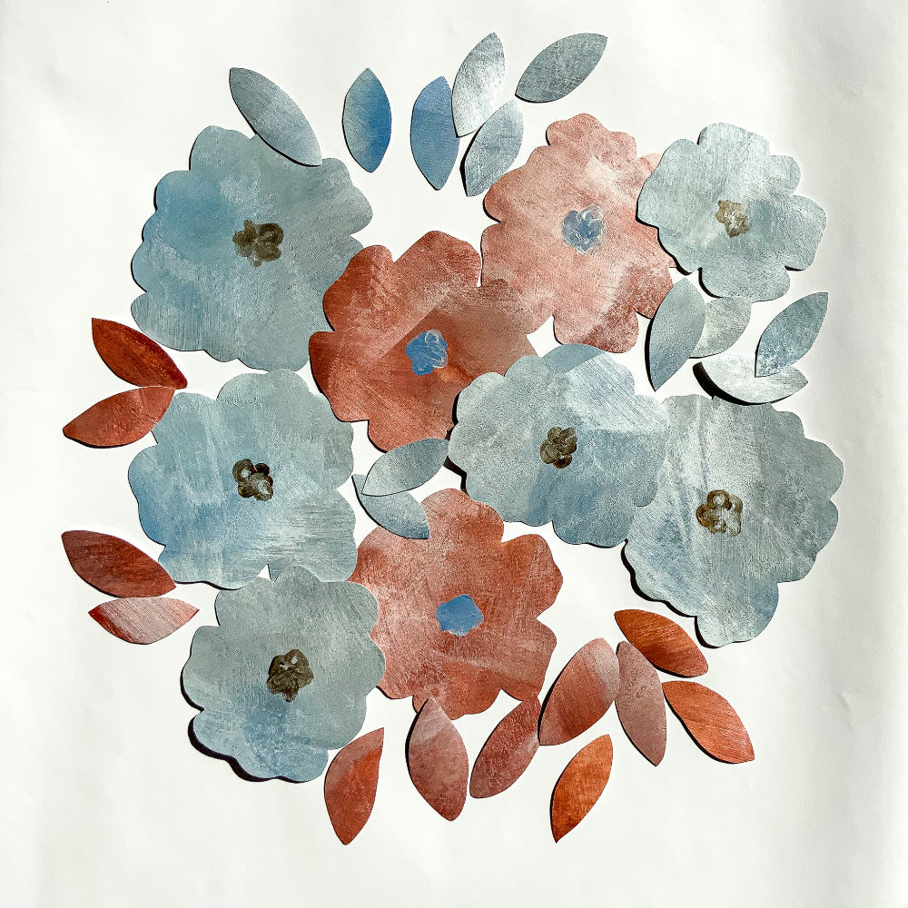 håndmalede blomster på selvklæbende tapet