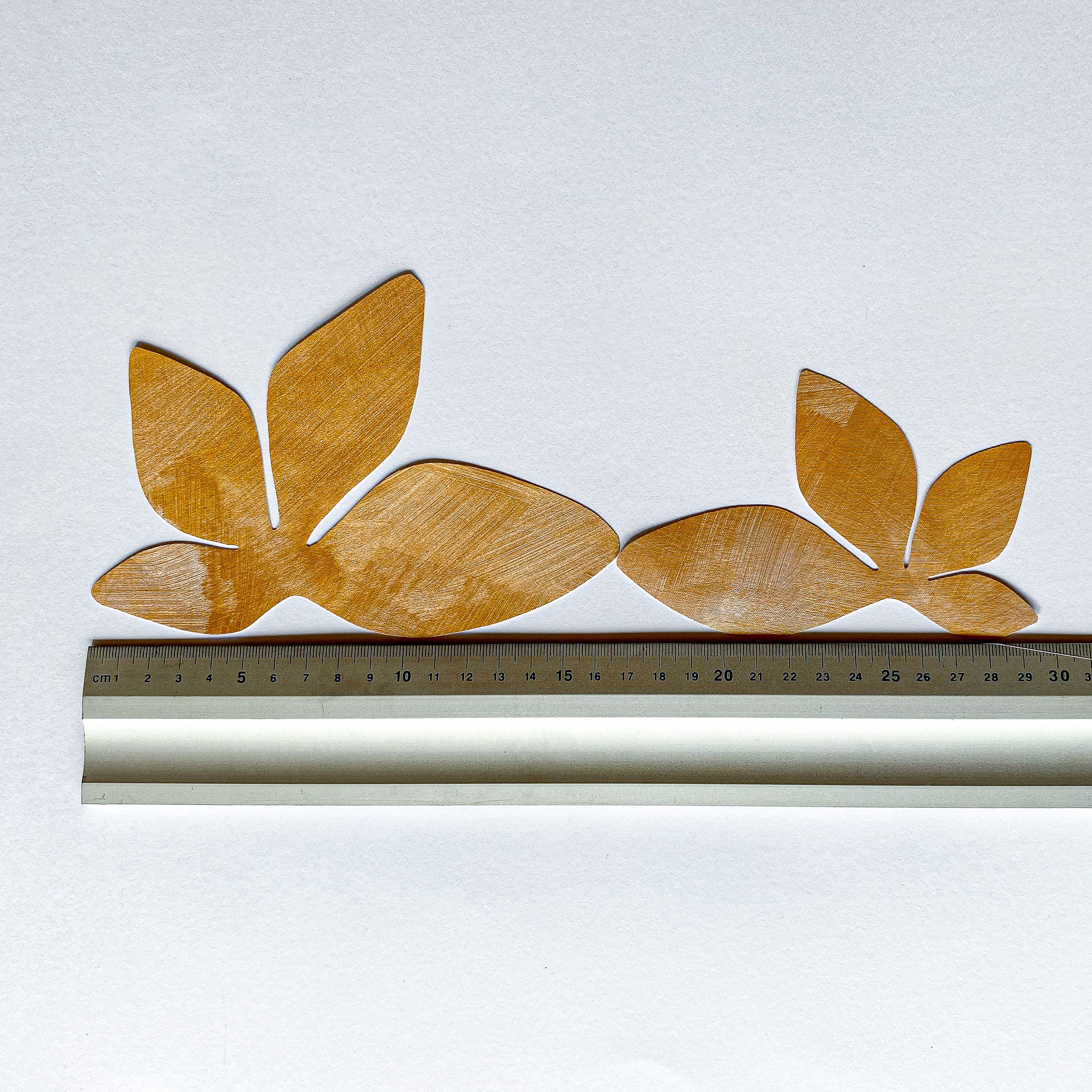 LEAF ORNAMENT wallpaper board