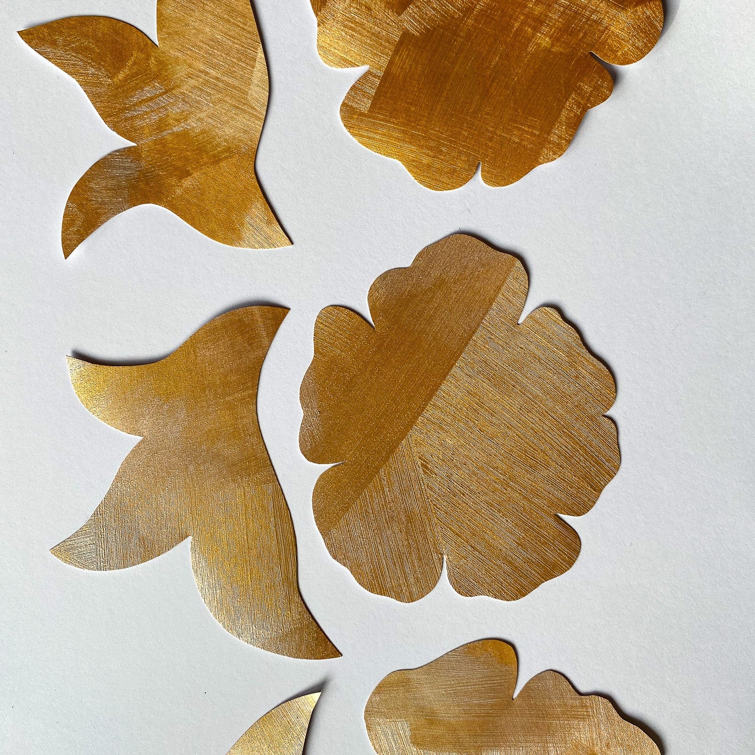 håndmalede guld blomst tapetbort