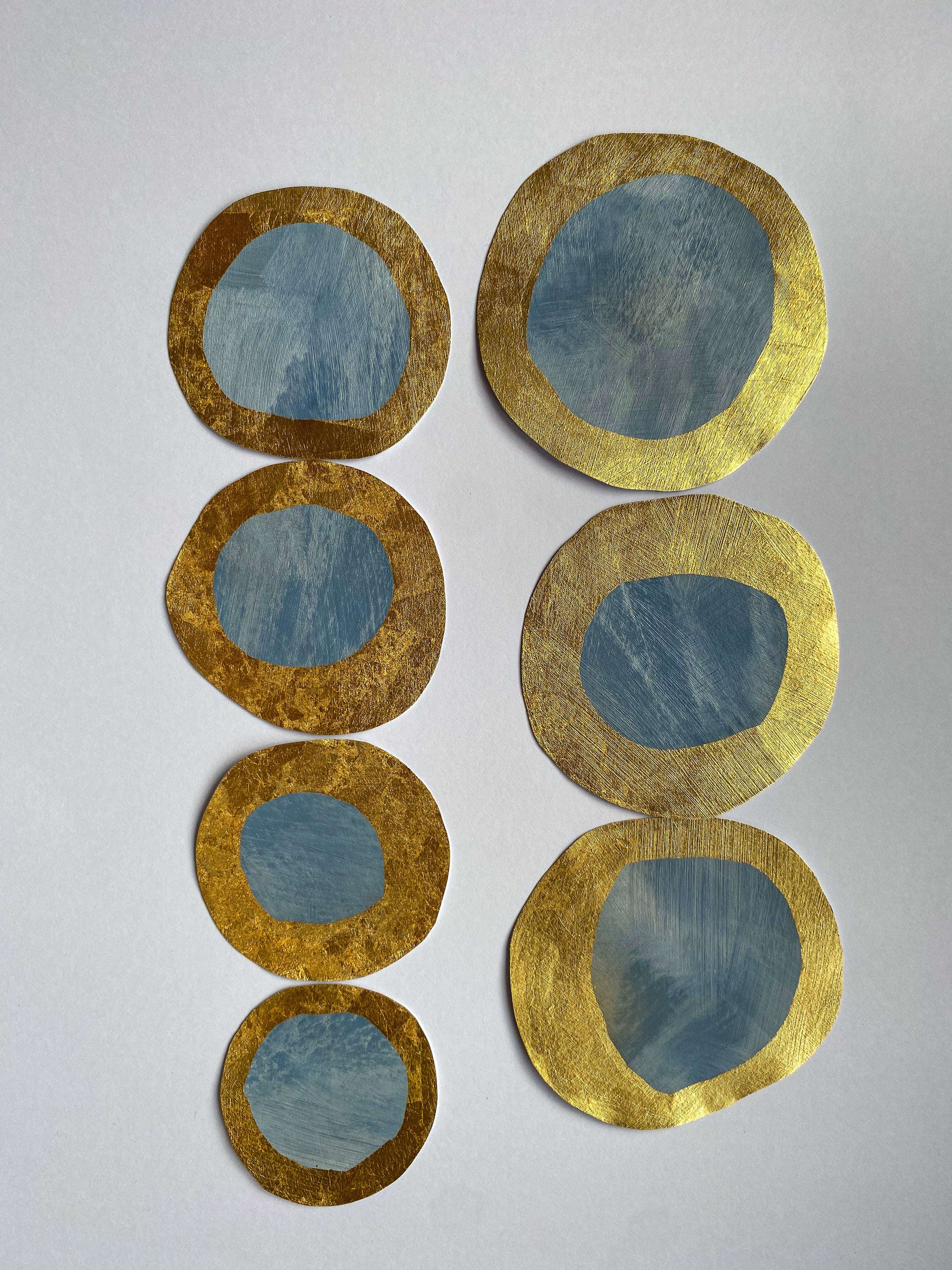GOLD DOTS