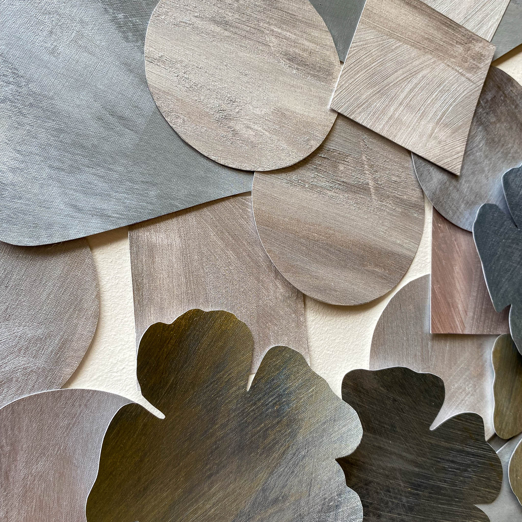 grå selvklæbende tapet