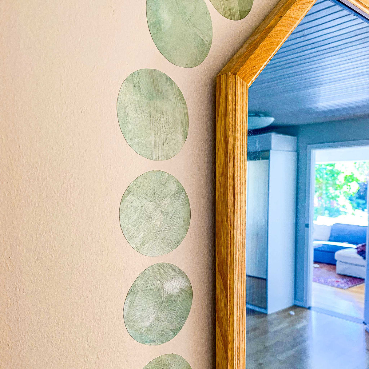 Pastel Polka Dots wall stickers