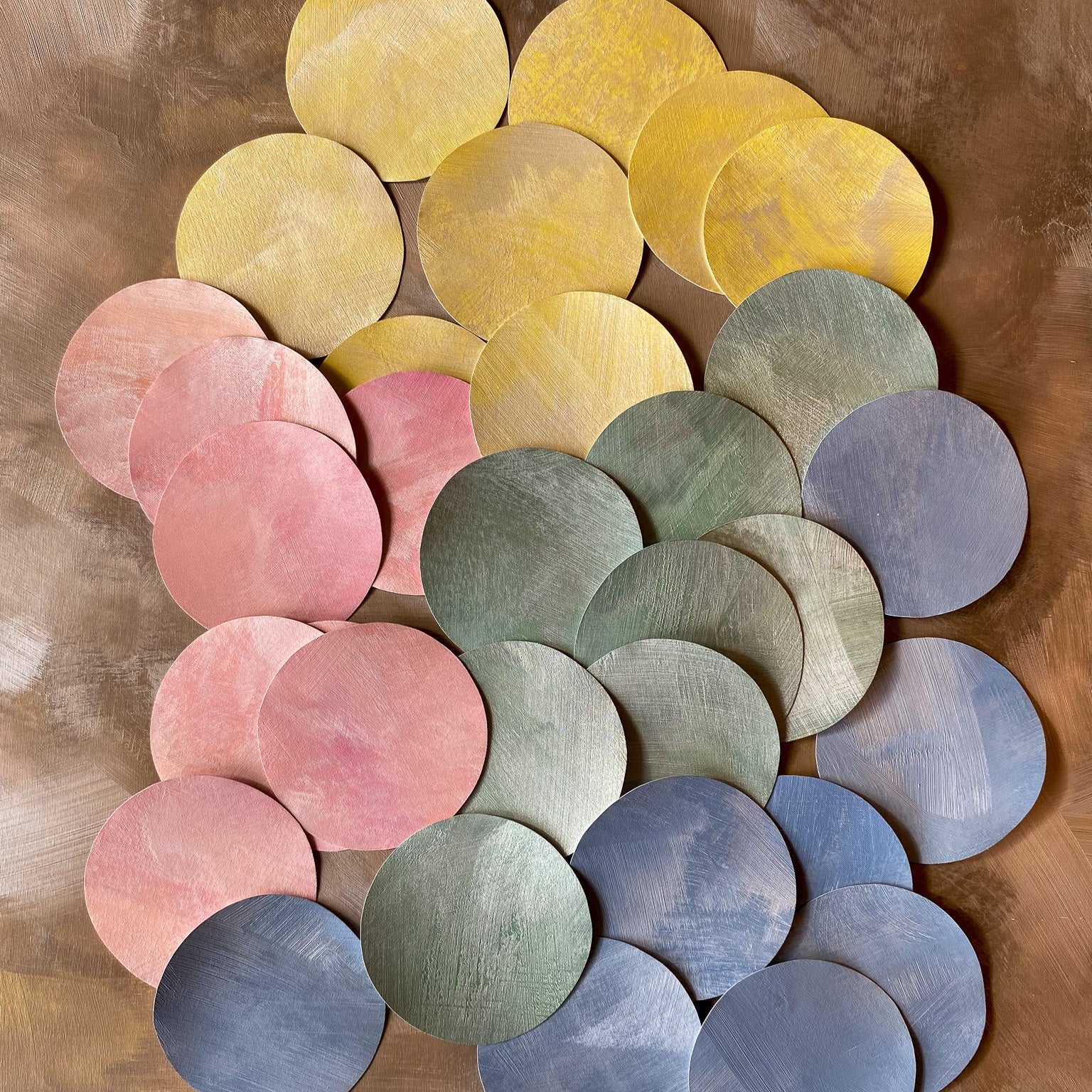 pastel prikker wall stickers