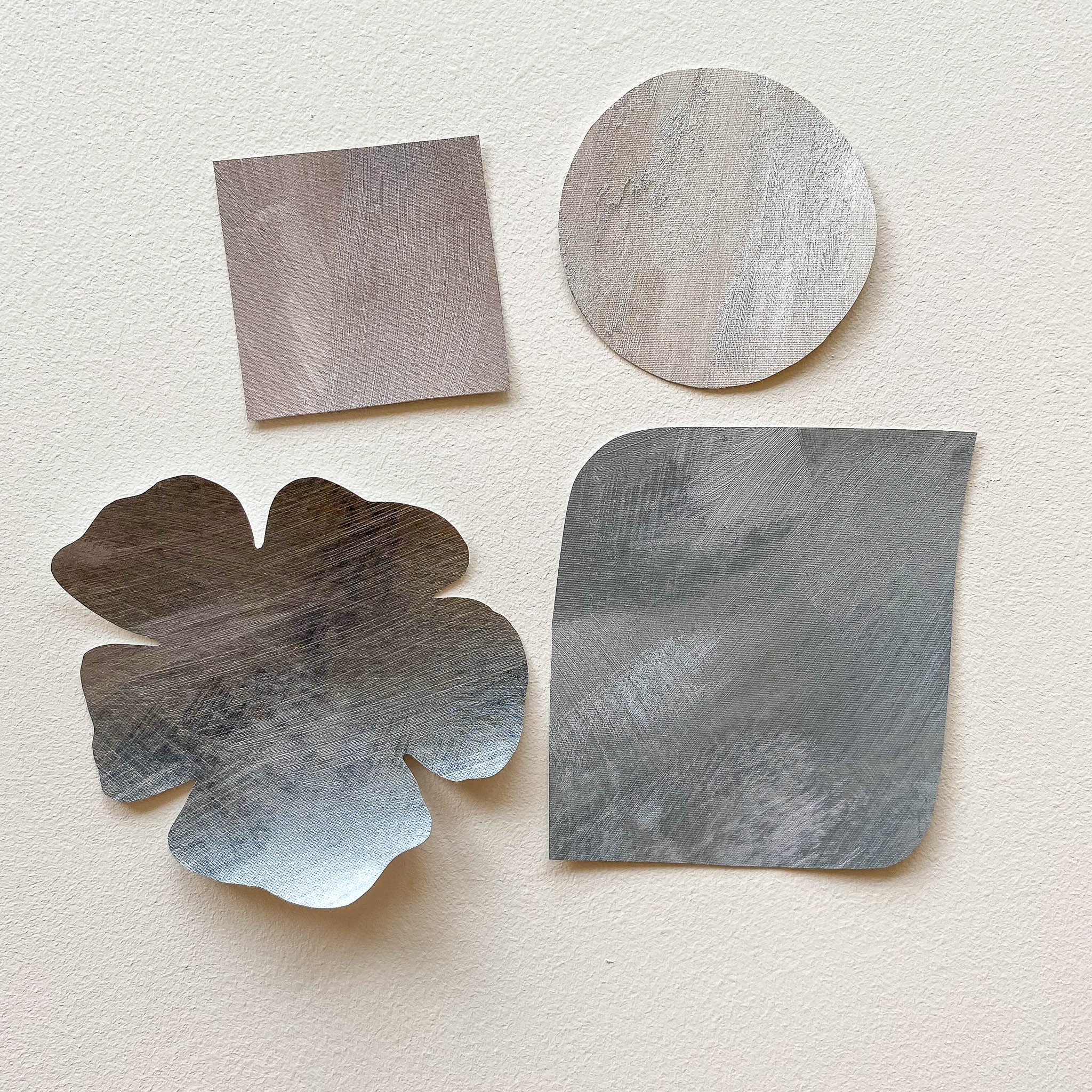 håndmalet gråt tapet