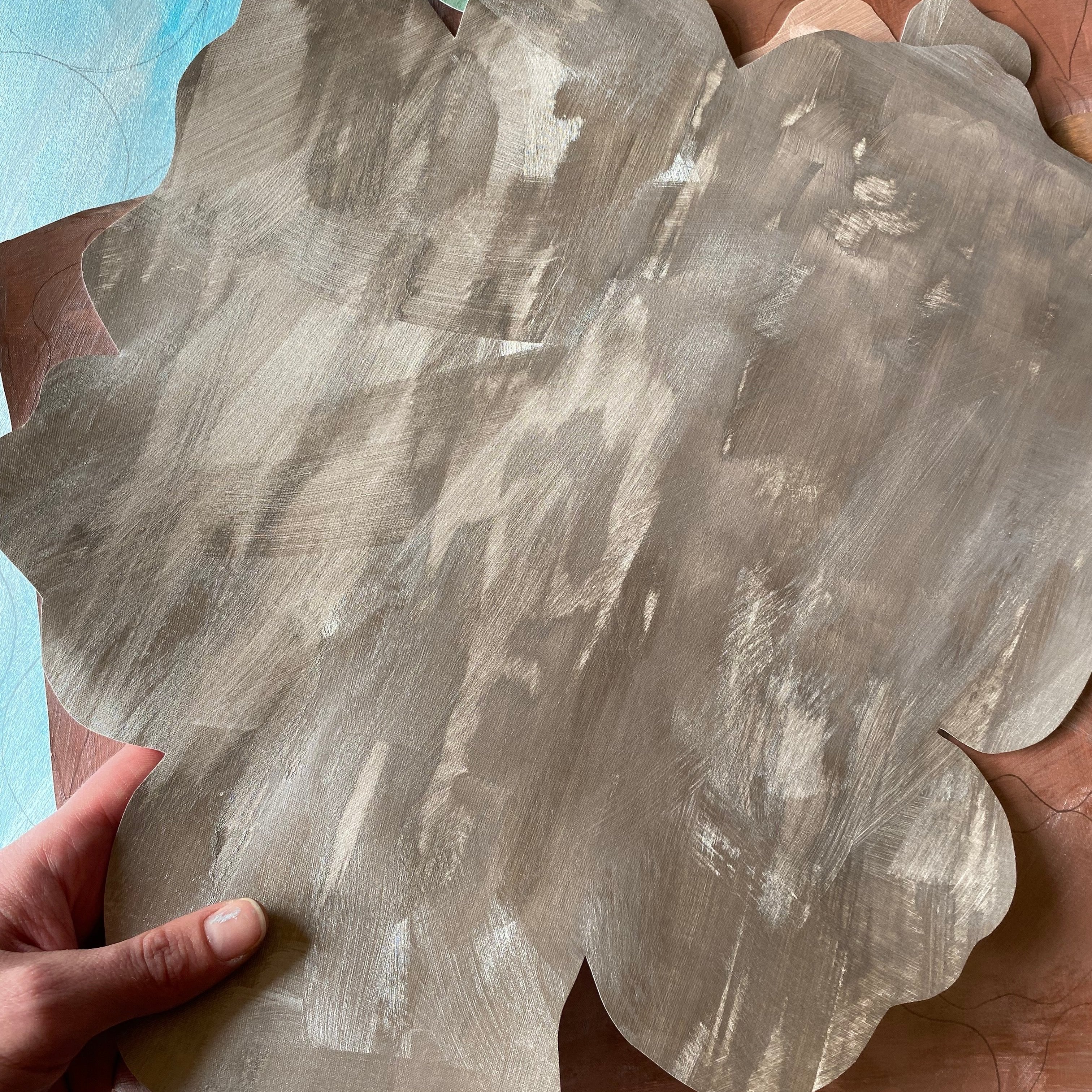 Bronze blomst af håndmalet tapet