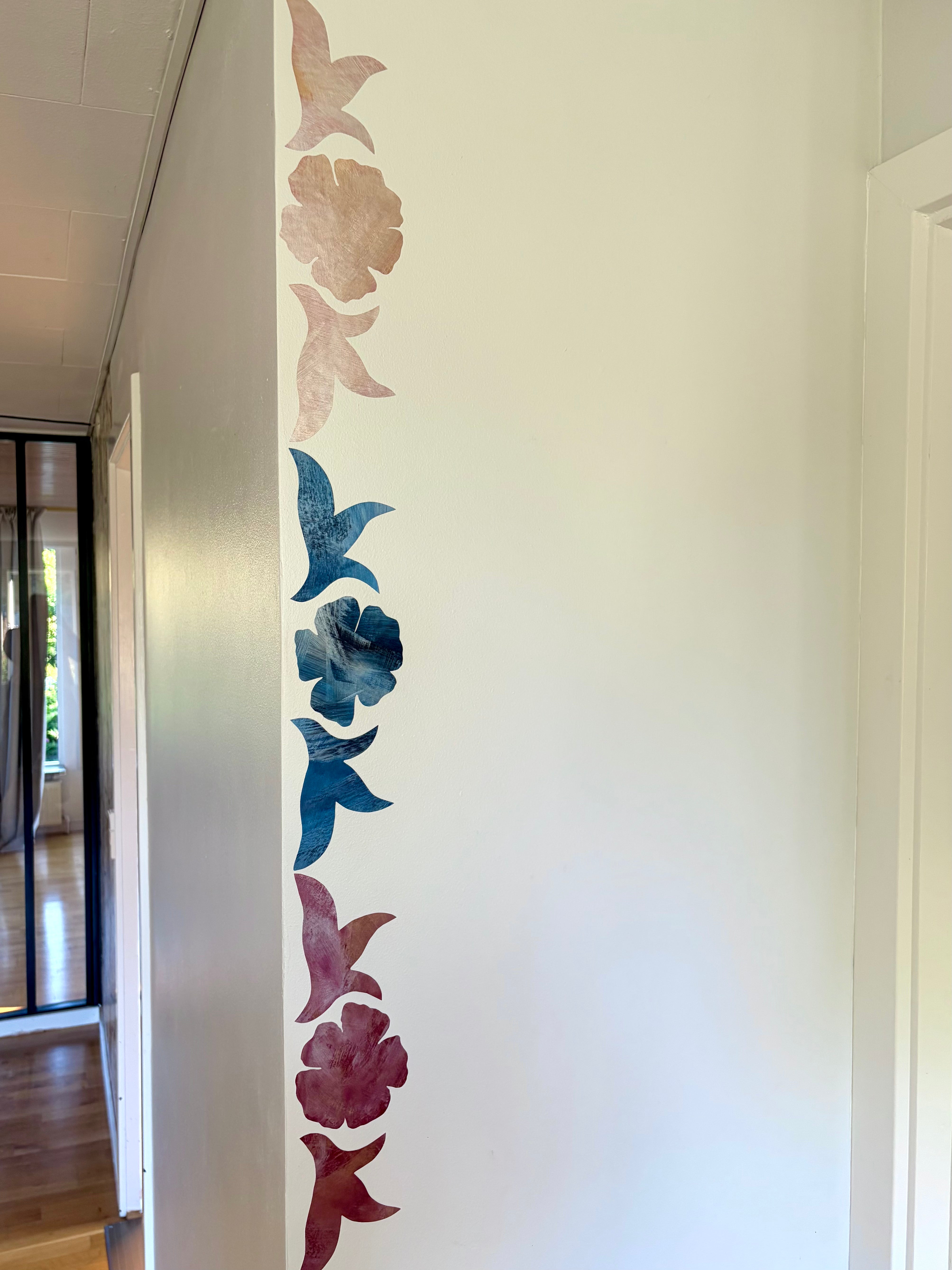 FLORAL wall decoration
