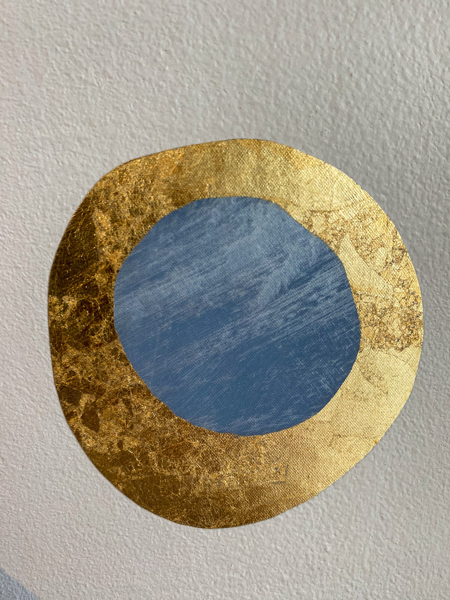 GOLD DOTS