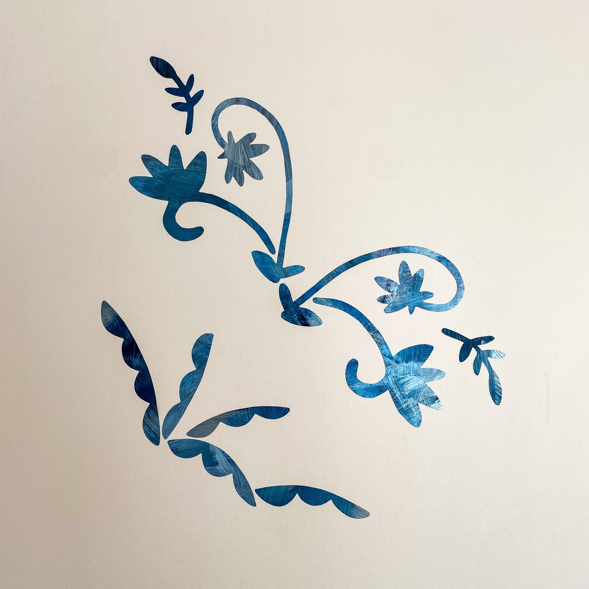 SWIRL wallpaper border